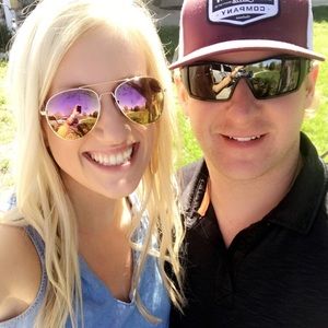 Meet your Posher, Carson